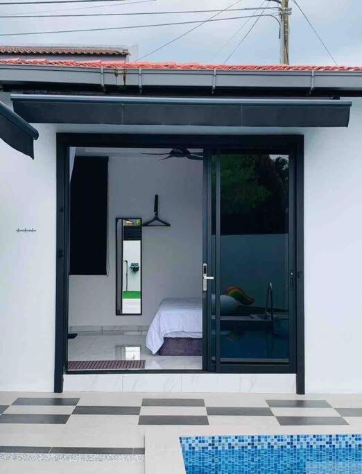 Abbie'S Private Pool Villa Bukit Mertajam Penang Exterior foto